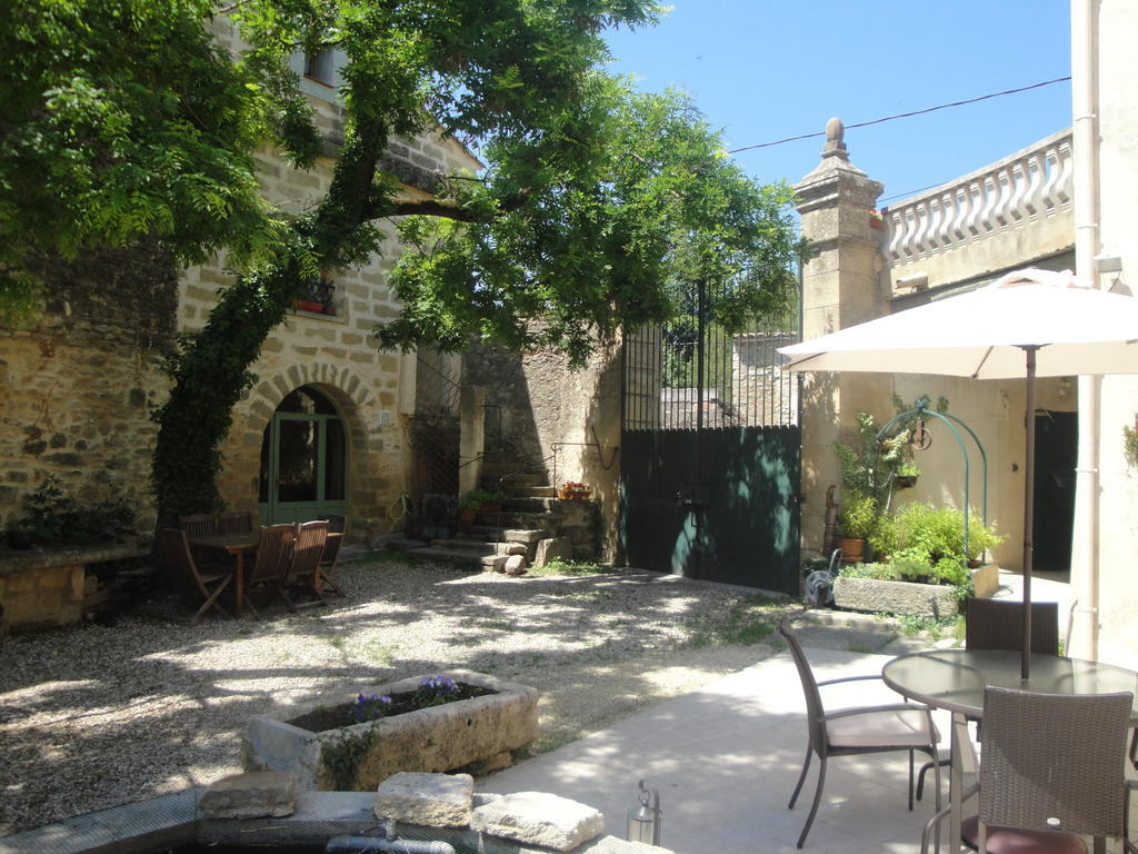 Bastide De La Treille Villa Montaren-et-Saint-Médiers Cameră foto